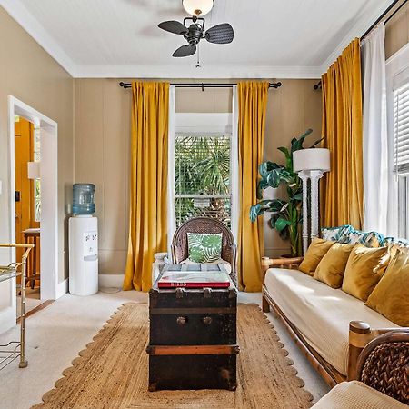 Old Carrabelle Hotel Regatta Suite Extérieur photo